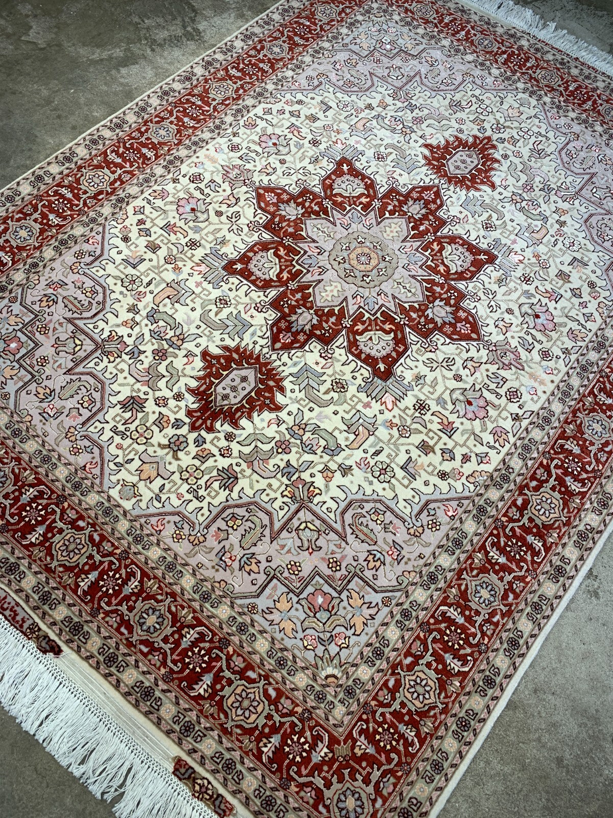 4'10"x6'8" Very Fine Hand-Knotted Wool & Silk Blend Tabrize Carpet - Area Rug