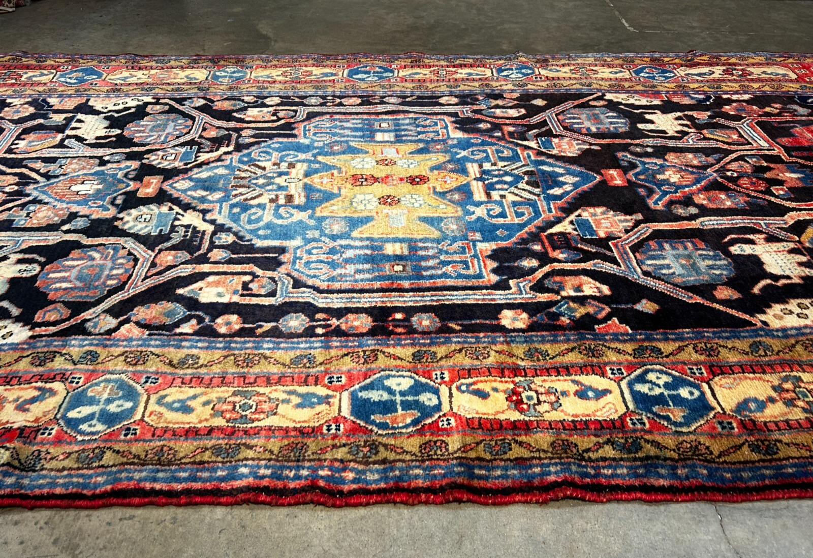 5'4" x 10'5" Hand-Knotted 100% Wool Pile Nahavande Area Rug