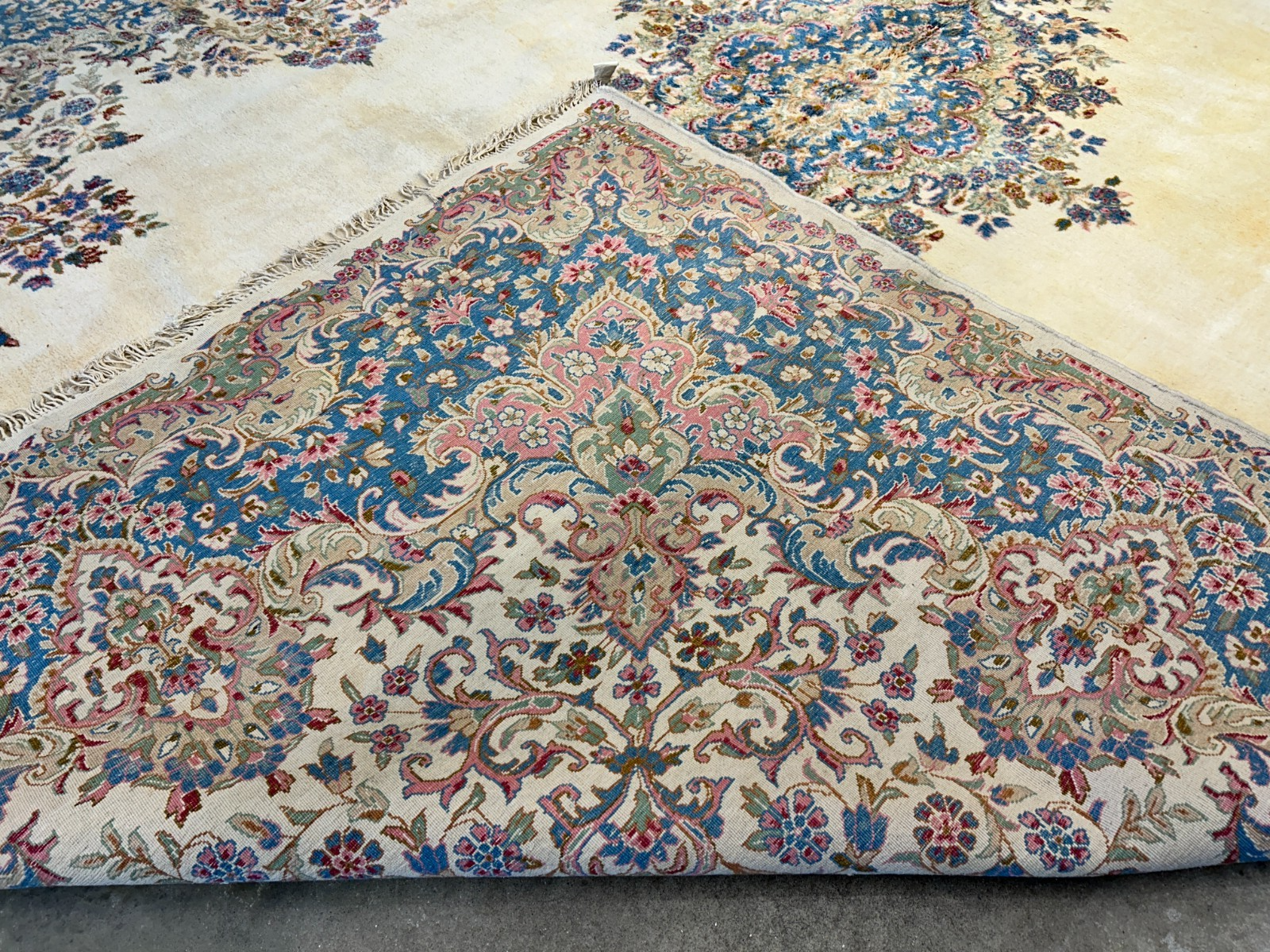 10'11"x14'9" Hand-Knotted 100% Wool Pile Kermane Area Rug - Carpet
