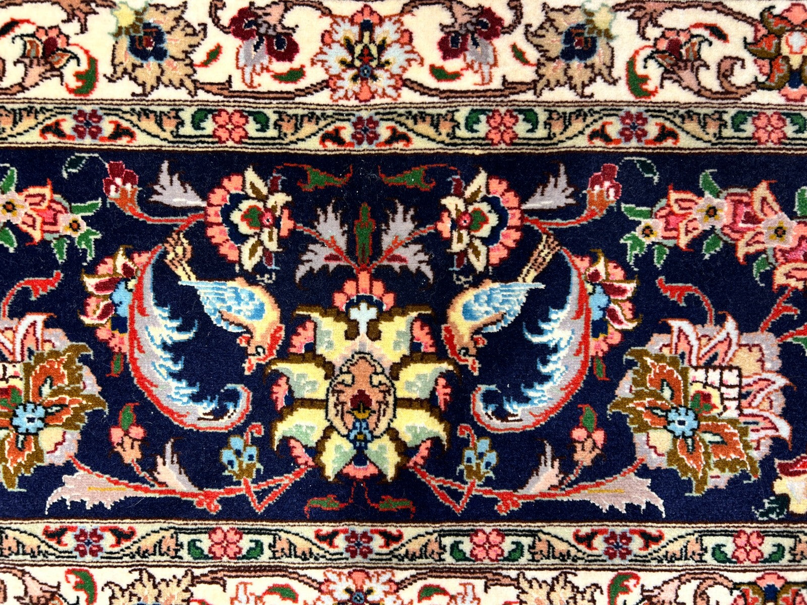 9'11"x12'10" Fine Hand-Knotted Wool & Silk Tabrize Rug