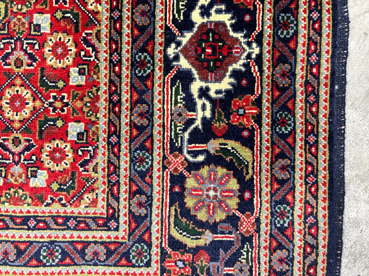 6'7"x9'4" Hand-Knotted 100% Wool Pile Tabrize Fishe Design Carpet - Area Rug