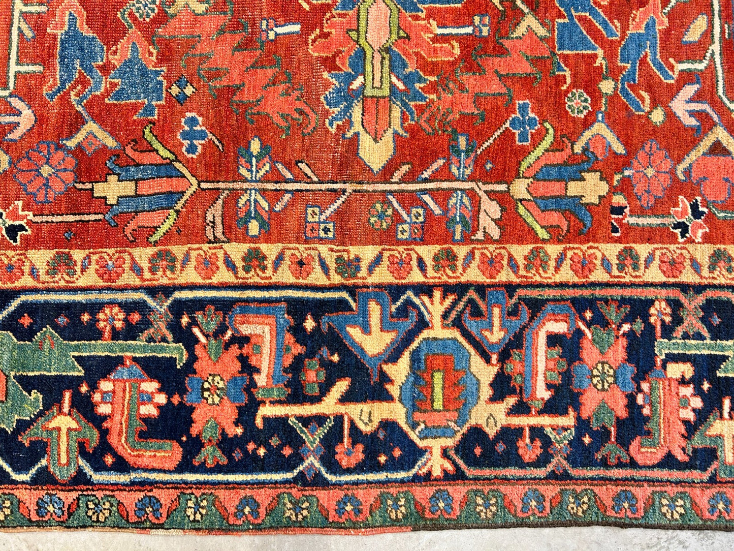 Collector Item - 9'x12'4" Antique Fine Wool Herize Serapy Hand-Knotted Rug