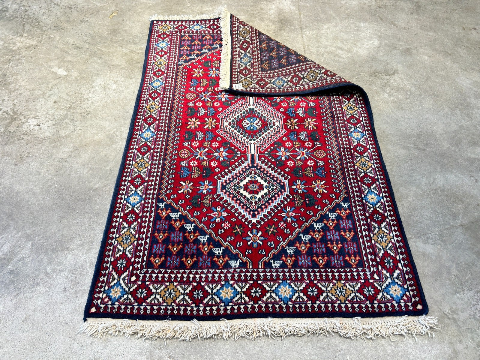 3'3"x5' Hand-Knotted 100% Wool Pile Yalamehe Rug