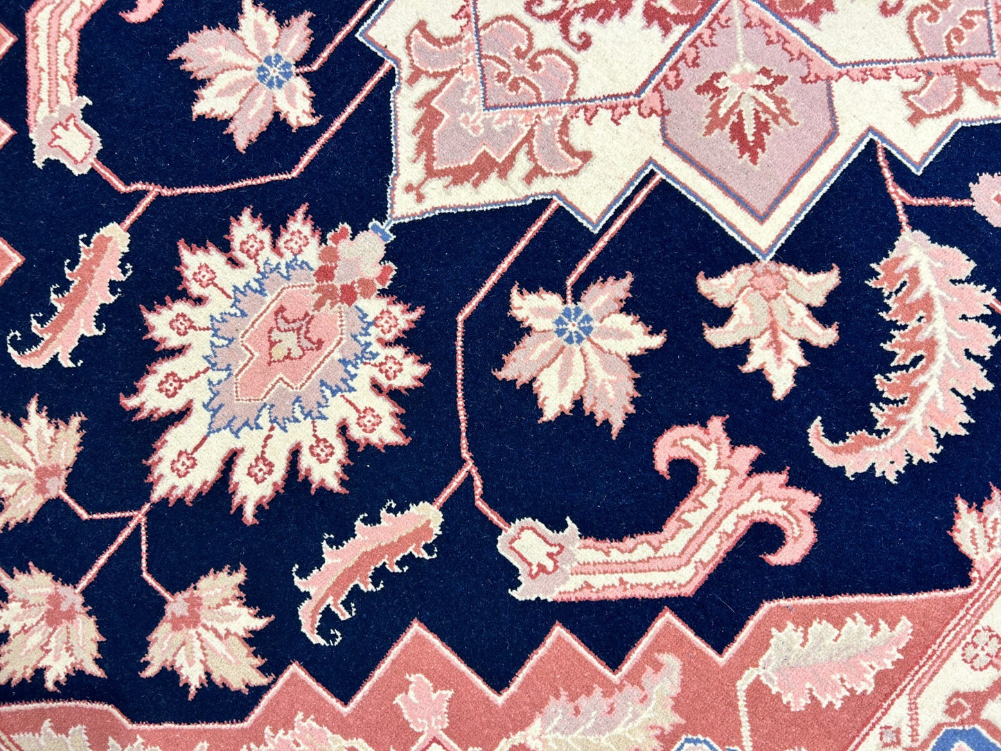 6'x 9' Hand-Knotted 100% Wool Carpet - Herize Design Area Rug