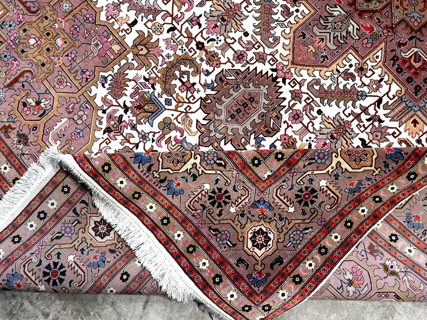 8'1"x11'10'' Fine Hand-Knotted Very Fine Wool Pile Tabrize Herize Area Rug