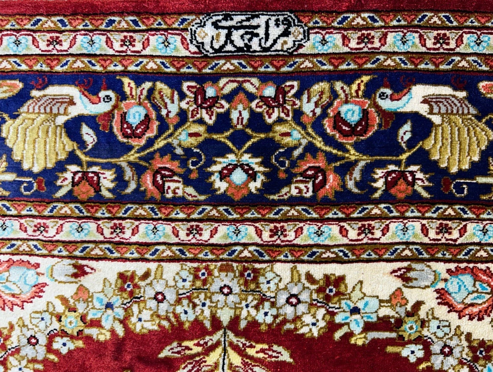 3'3"x5' Exquisite Fine Hand-Knotted 100% Silk Qume Area Rug