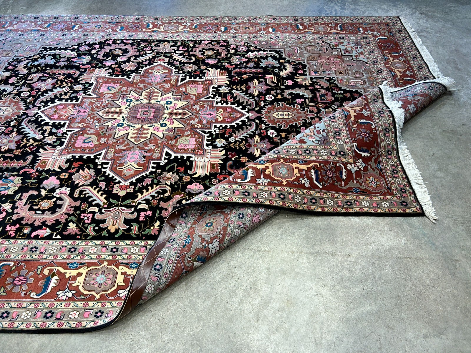 6'6"x9'6" Fine Hand-Knotted Wool & Silk Blend Tabrize Herize Carpet - Area Rug