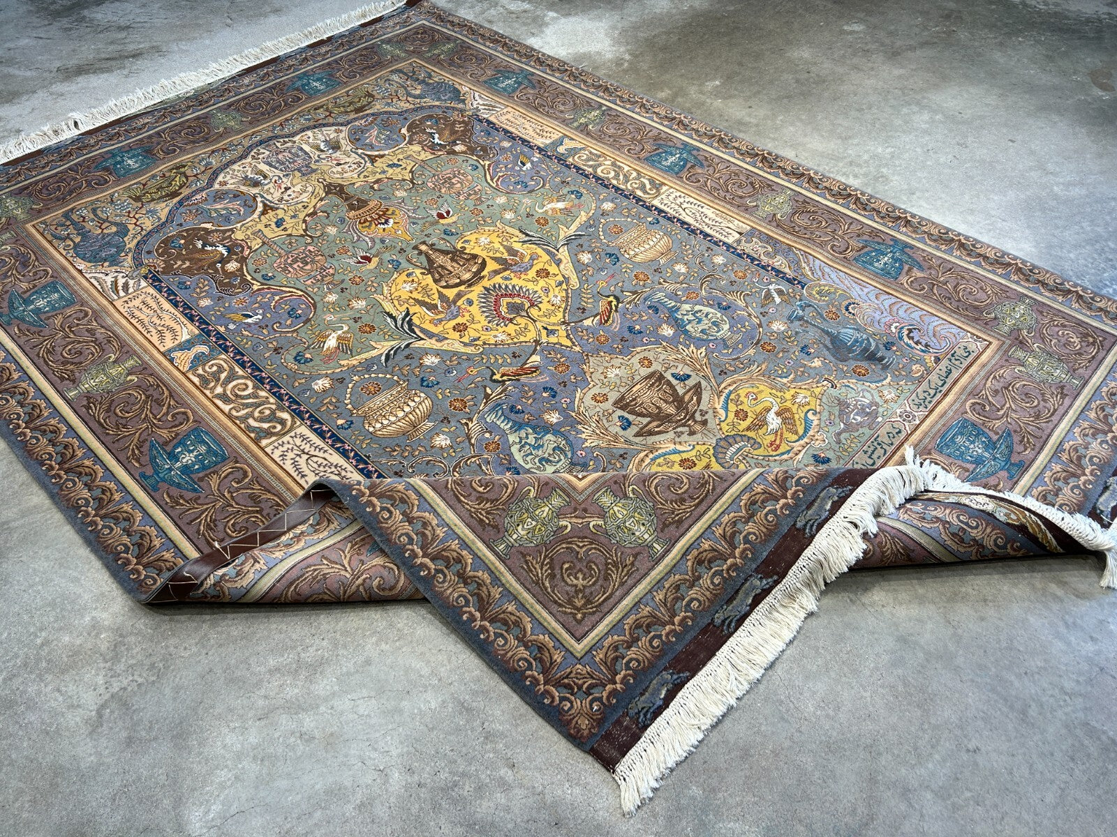 Exquisite 5'10"x8'3" Hand-Knotted Wool & Silk Blend Tabrize Area Rug - Carpet