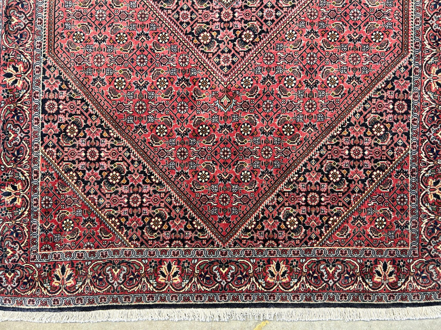 3'8"x5'10" Hand-Knotted 100% Wool Bidjare Carpet - Area Rug