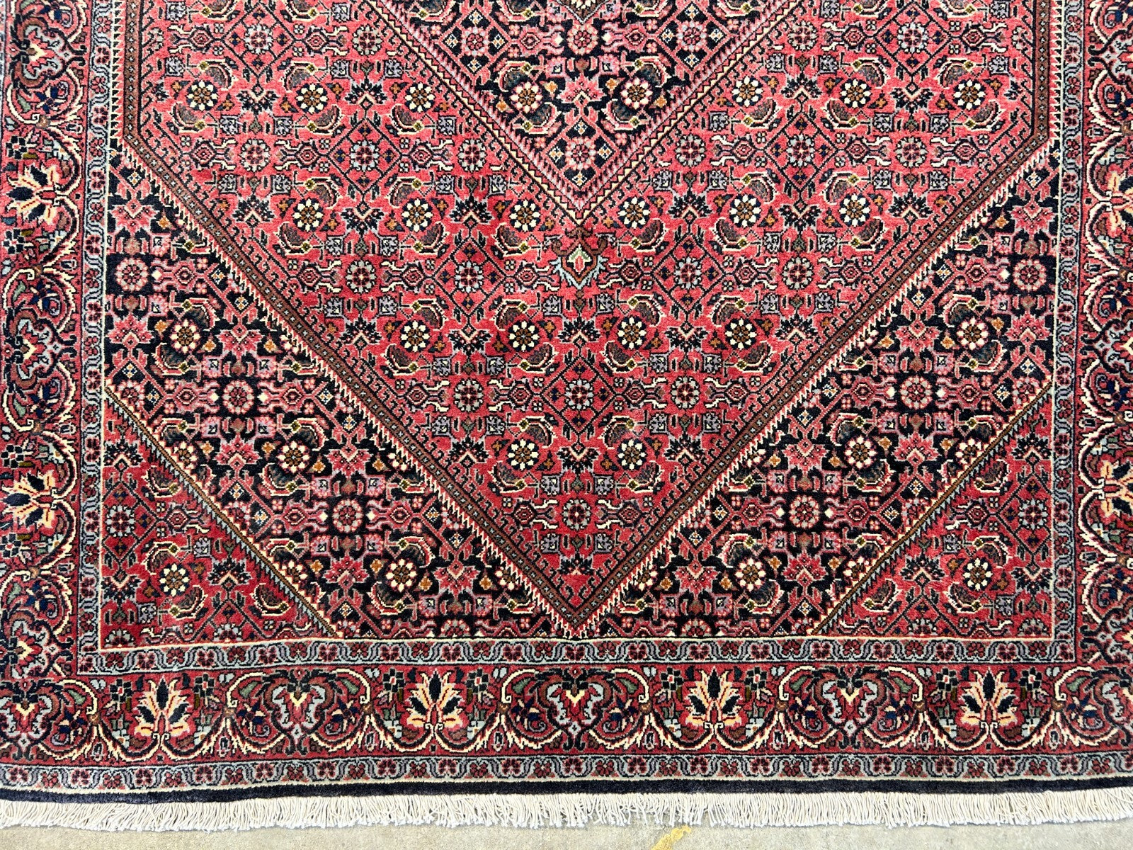 3'8"x5'10" Hand-Knotted 100% Wool Bidjare Carpet - Area Rug