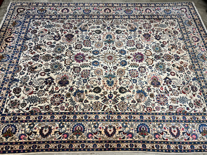10'5"x13'8" Hand-Knotted 100% Wool Pile All-over Kashane Rug