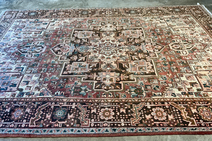 7'5"x11'5" Hand-Knotted 100% Wool Pile Herize Rug