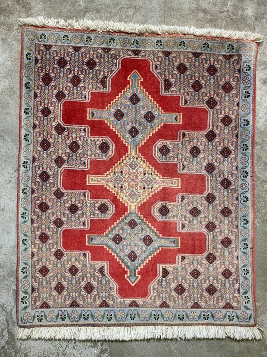 2'6"x3'2" Vintage Hand-Knotted Wool Oriental Rug - Area Carpet