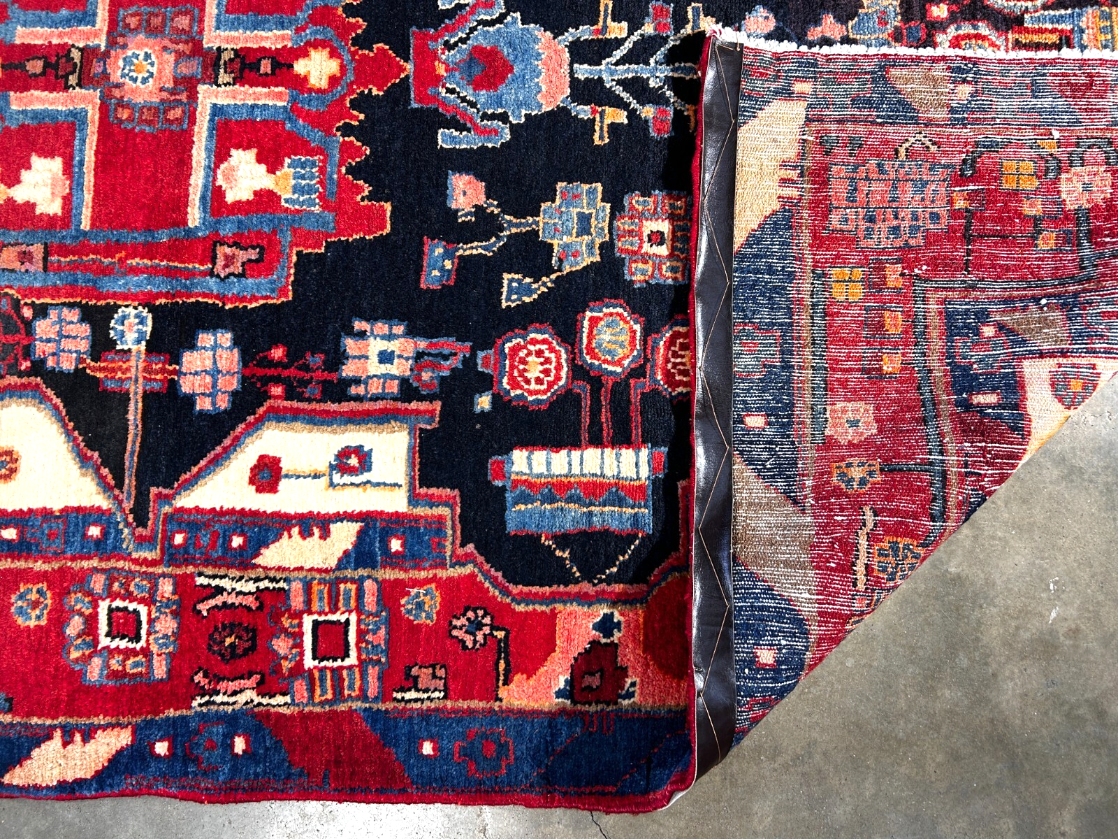 4'8" x 8'6" Hand-Knotted 100% Lamb Wool Pile Nahavande Area Rug