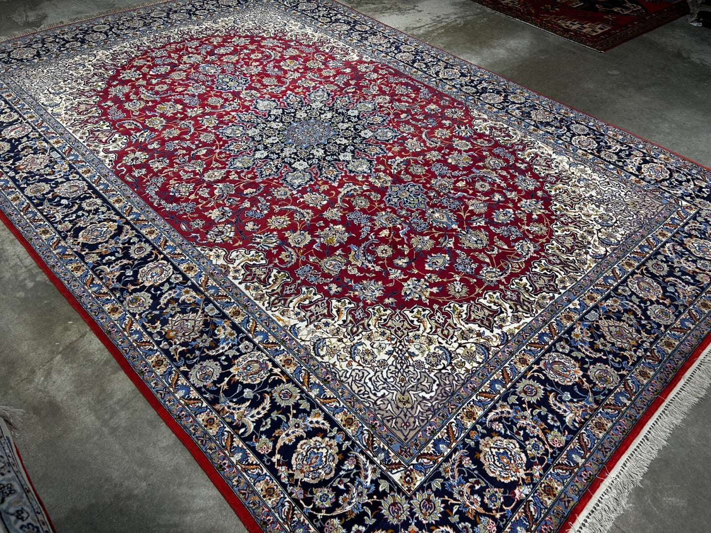 8'1"x11'6" Extra Fine Hand-Knotted Wool & Silk Isfahane Rug