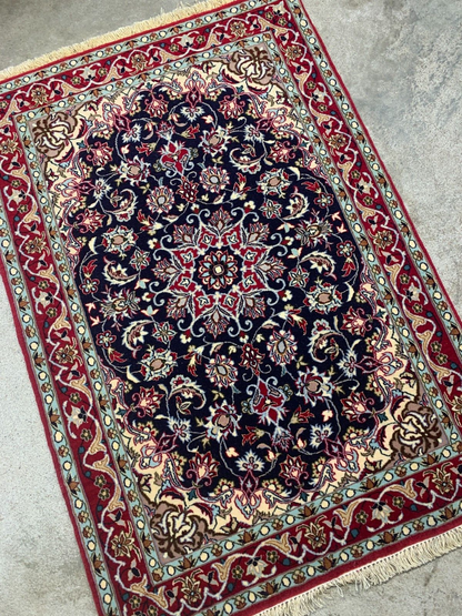 2'4"x3'5" Very Fine Hand-Knotted Wool & Silk Isfahane Rug - Area Carpet