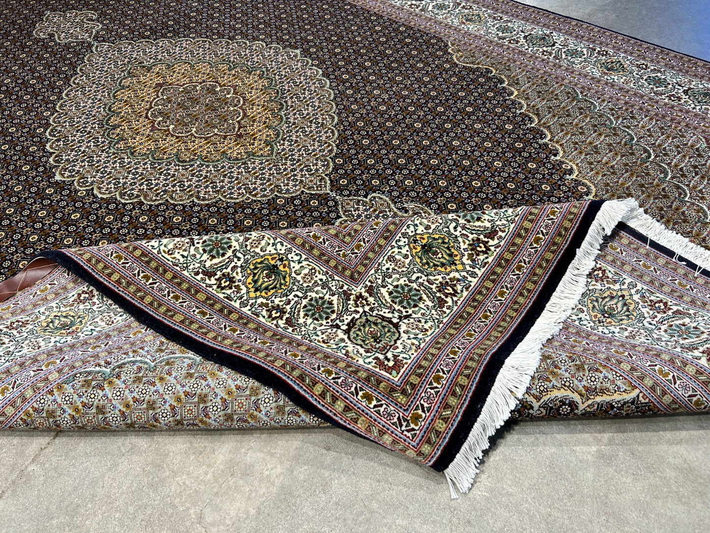 6'10"x10'5" Fine Hand-Knotted Wool & Silk Blend Tabrize Mahi Carpet - Area Rug