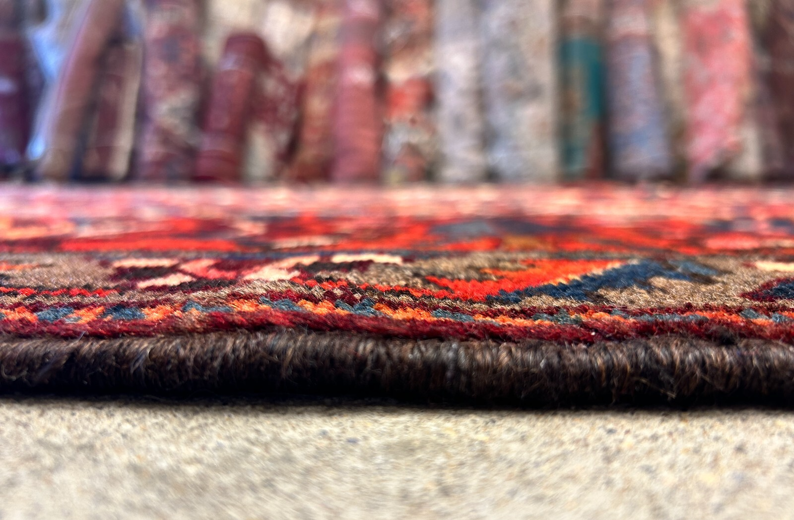 10'5"x12'8" Hand-Knotted 100% Wool Pile Bakhtiarie Rug