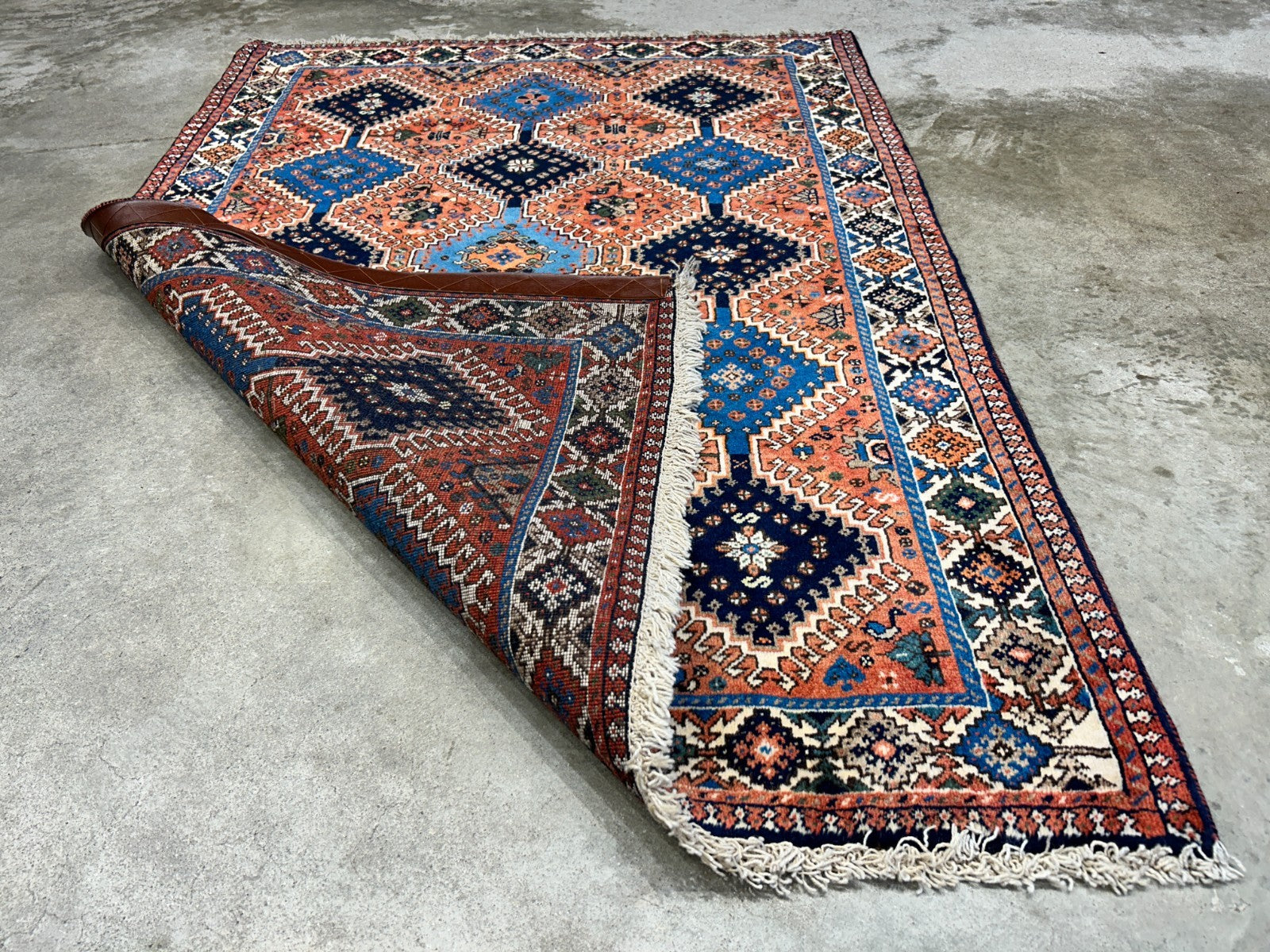 2'4"x4'9" Hand-Knotted 100% Wool Pile Yalamehe Rug
