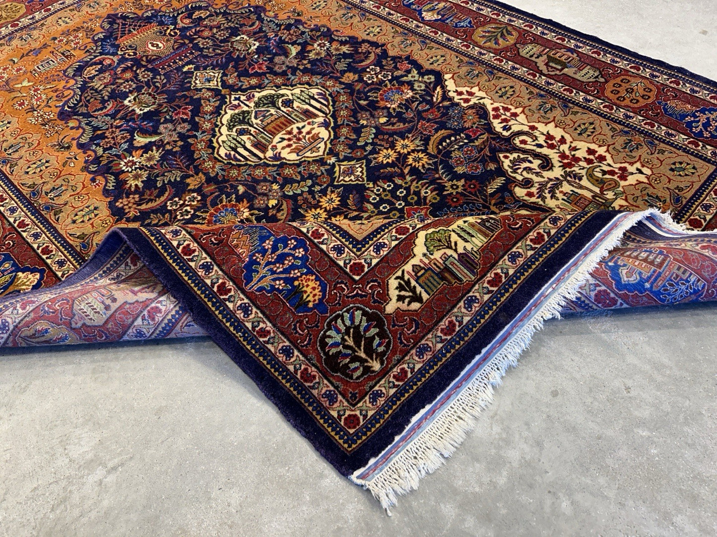 4'2”x 6'0" Antique Hand-Knotted 100% Lamb Wool Carpet - Kashane Area Rug