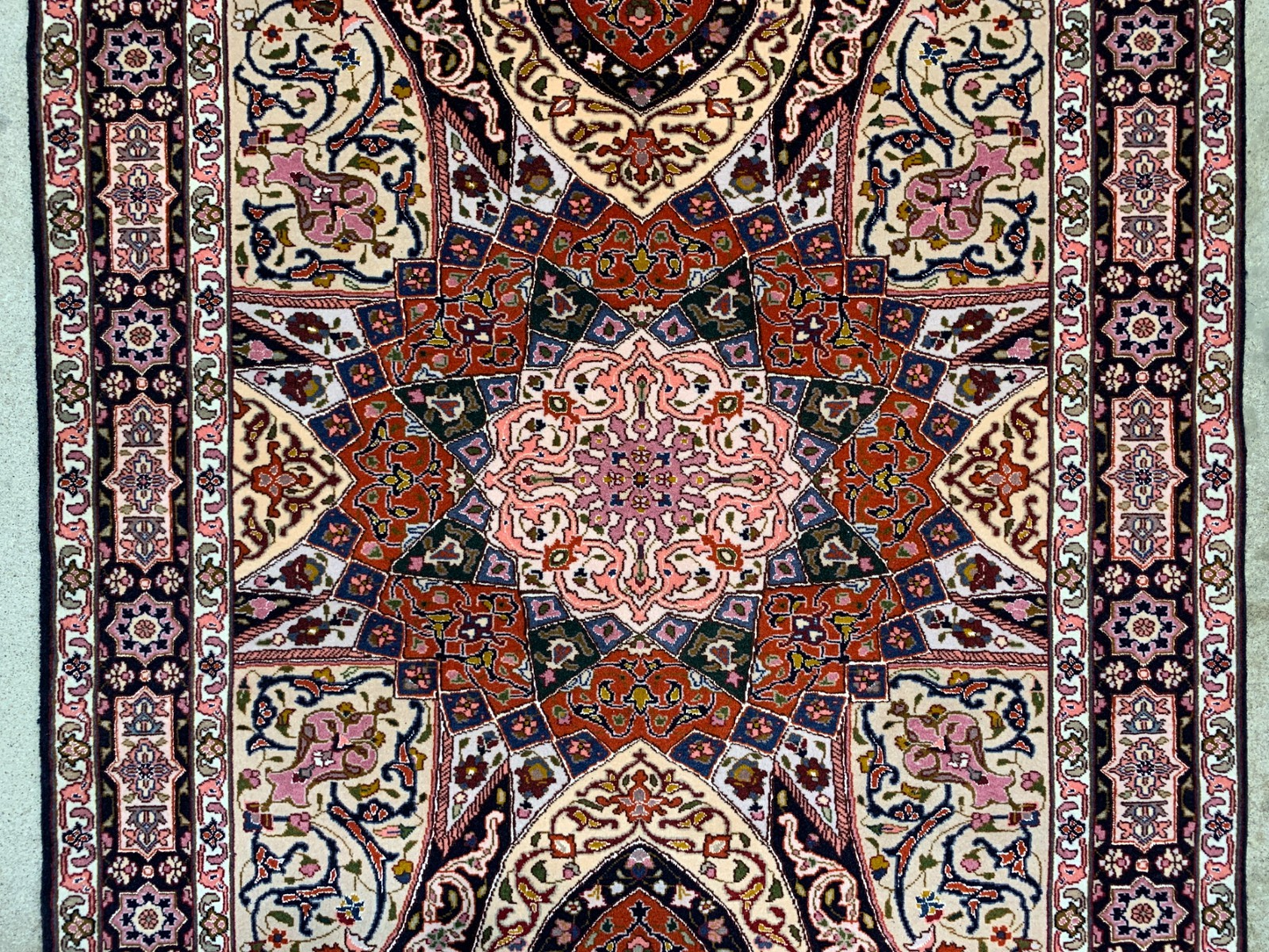 3'5"x5' Hand-Knotted Silk & Wool Tabrize Gonbadi Area Rug