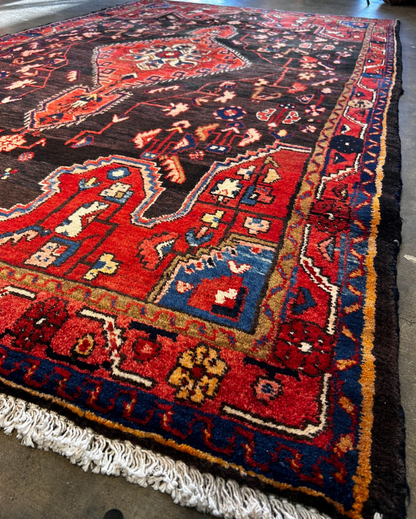 4'10" x 8'1'' Hand-Knotted 100% Wool Pile Hamadane Area Rug