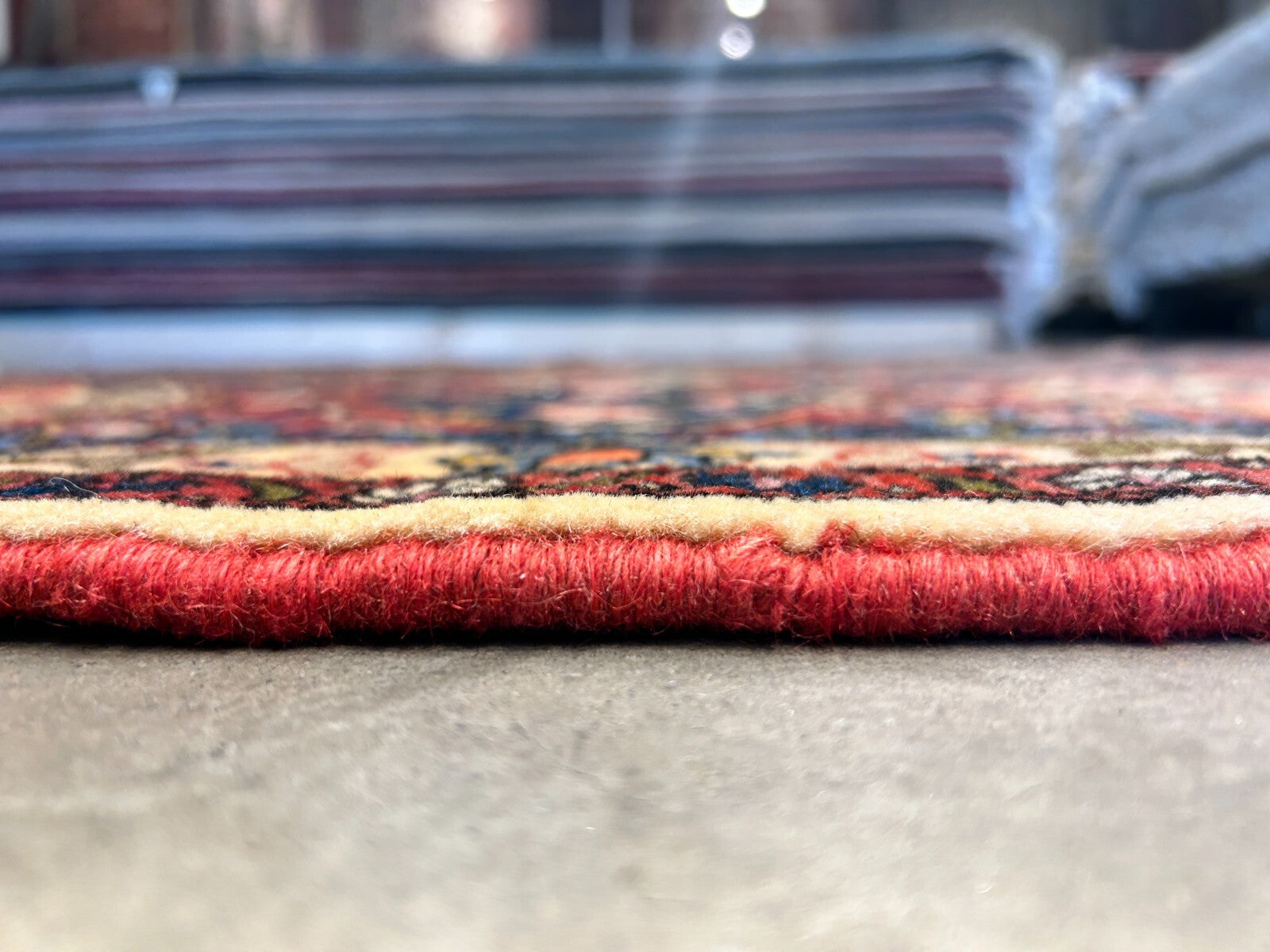 3'3"x4'9" Hand-Knotted 100% Lamb Wool Bakhtiarie Area Rug