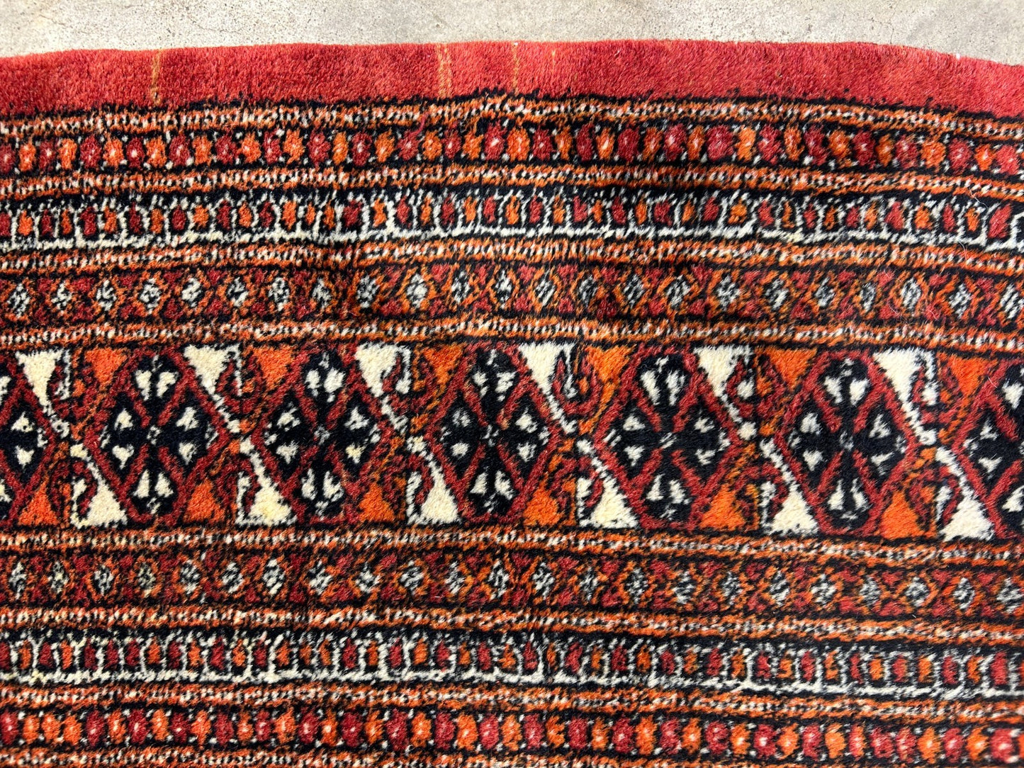 4'2"x6' Hand-Knotted 100% Wool Bokhara Area Rug - Carpet