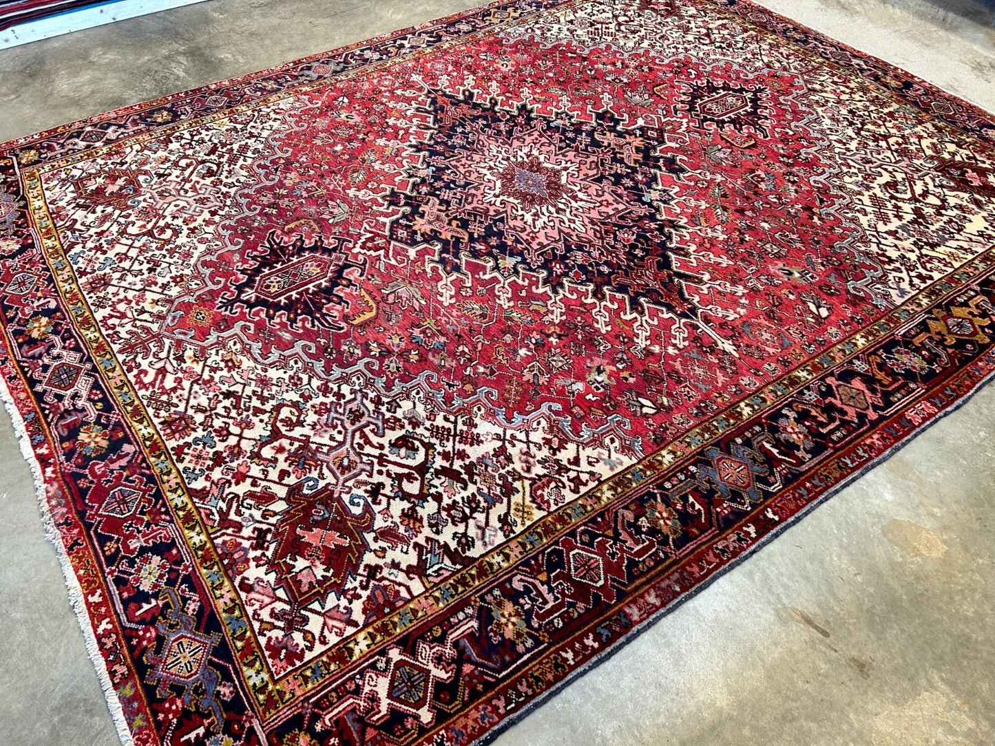 10'x12'4" Hand-Knotted 100% Lamb Wool Herize Carpet - Area Rug