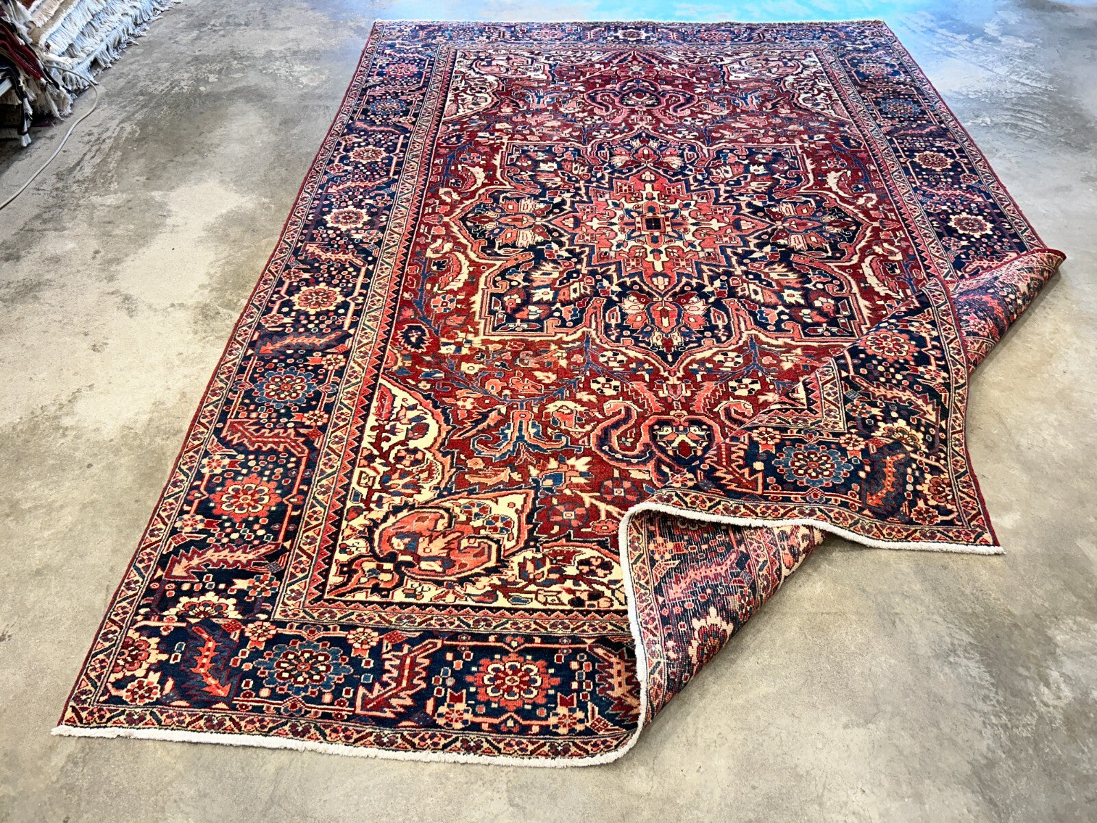 8'5"x11'9" Hand-Knotted 100% Wool Pile Herize Rug