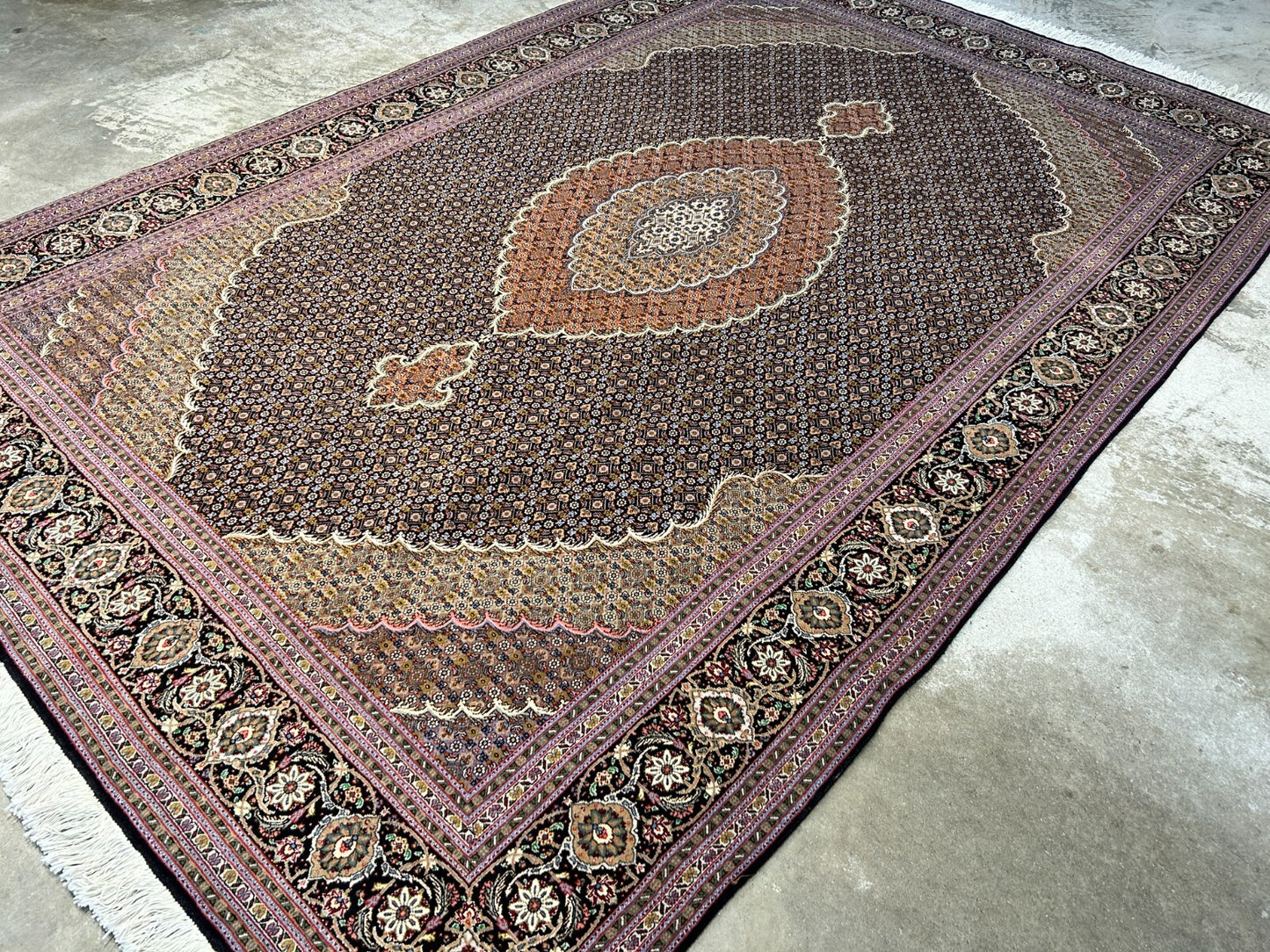 6'7"x9'9" Fine Hand-Knotted Wool & Silk Blend Tabrize Mahi Area Rug