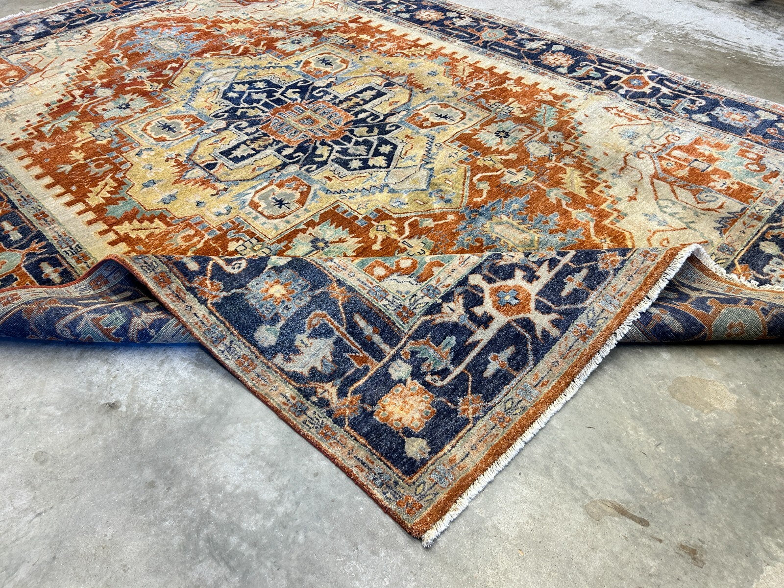 9'x12' Hand-Knotted 100% Lamb Wool Serapie Design Carpet - Area Rug