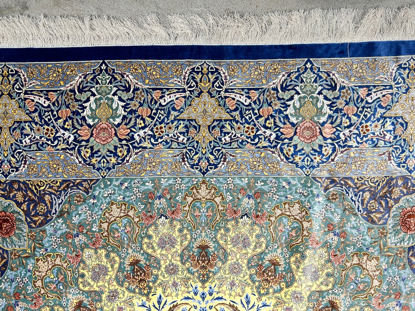 6'5"x10'4" Exquisite Extra-Fine Hand-Knotted 100% Silk Qume Carpet - Area Rug