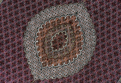 8'2"x11'10" Fine Hand-Knotted Silk & Wool Tabrize Fish Style Rug