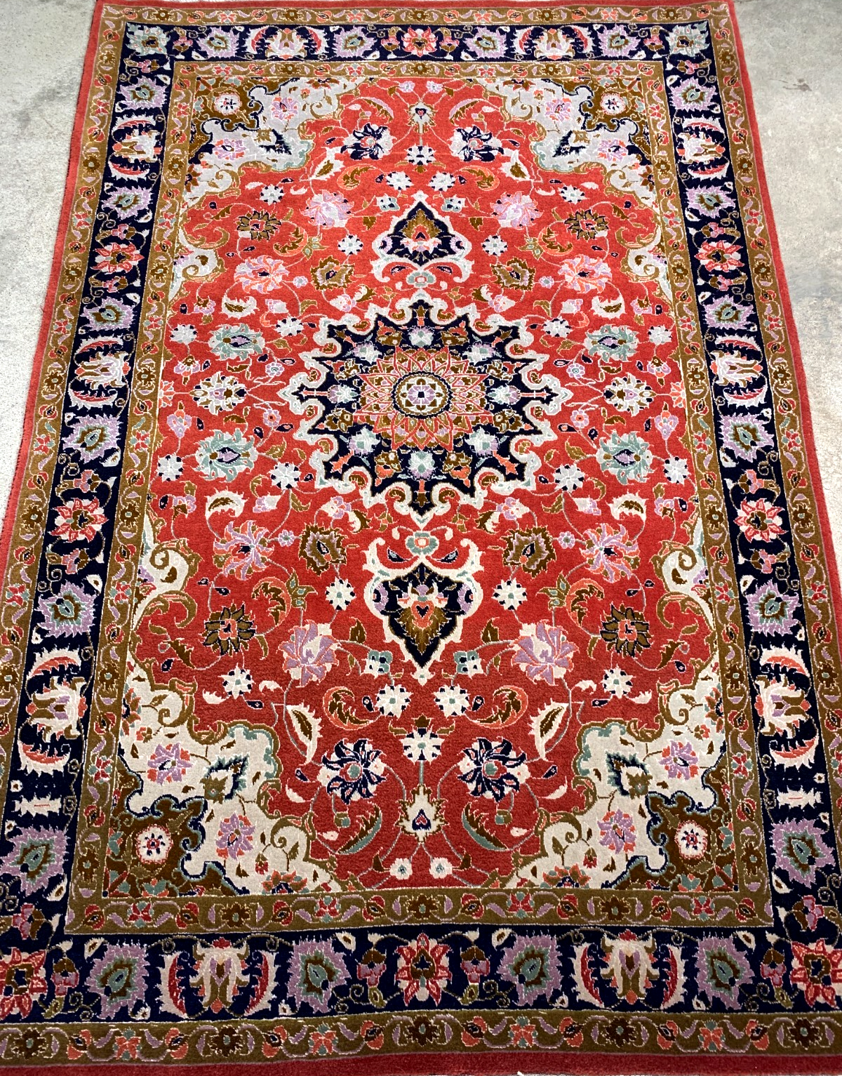 3'4"x5'0'' Fine Hand-Knotted Silk & Wool Tabrize Area Rug