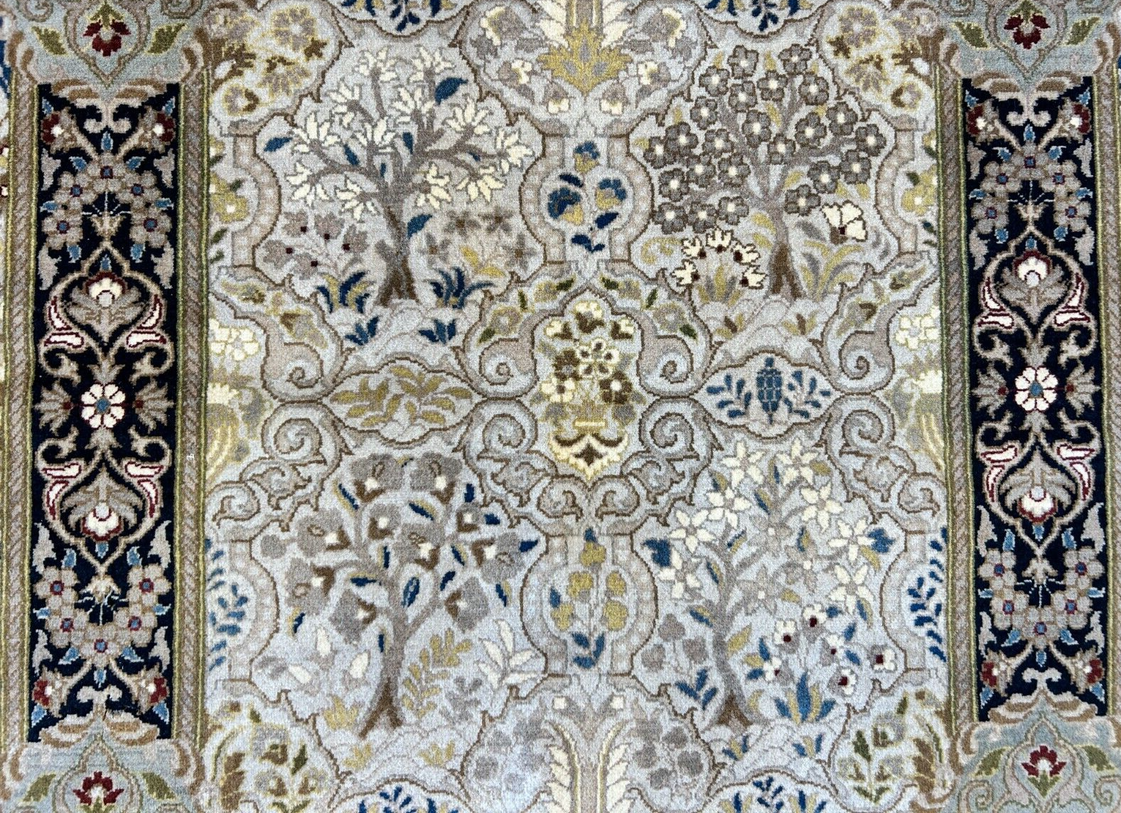 9'2"x12'4" Fine Hand-Knotted 100% Wool Pile Floral Carpet - Area Rug