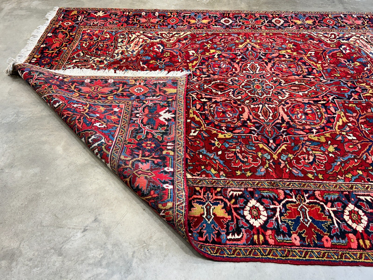 7'9"x11'4" Hand-Knotted 100% Wool Pile Herize Rug