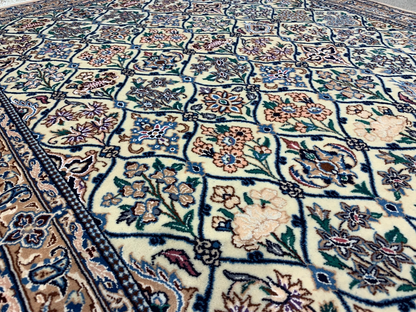 3'2"x4'10'' Very Fine Hand-Knotted Silk & Wool Naine Area Rug - Carpet