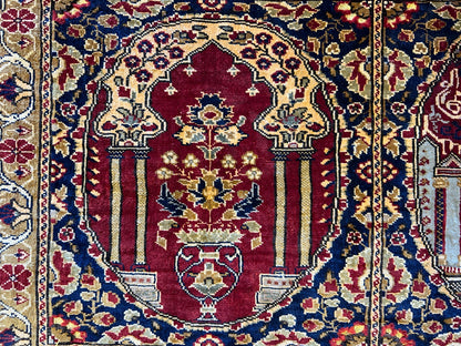 3'x4'5" Exquisite Fine Hand-Knotted 100% Silk Hereke Area Rug