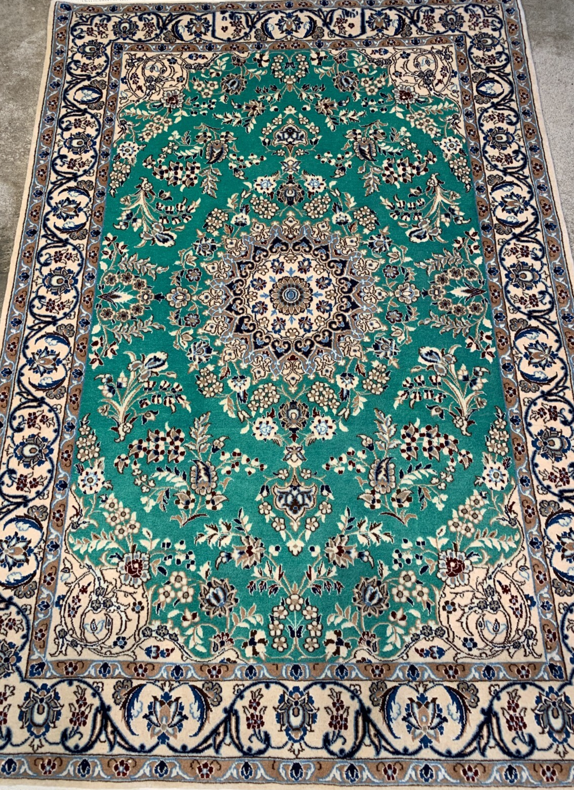 3'3"x4'9'' Very Fine Hand-Knotted Silk & Wool Naine Area Rug - Carpet