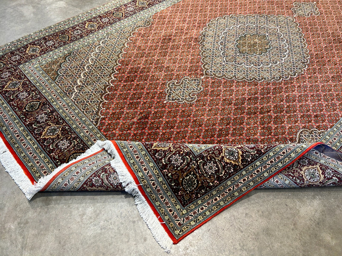 6'6"x9'6" Fine Hand-Knotted Wool & Silk Blend Tabrize Mahi Carpet - Area Rug