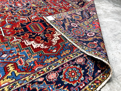 Collector Item - 8'x11'4" Antique Fine Lamb Wool Hand-knotted Serapie Rug