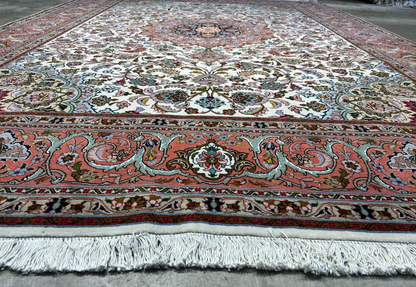 7'0"x10'8" Fine Hand-Knotted Wool & Silk Blend Tabrize Carpet - Area Rug