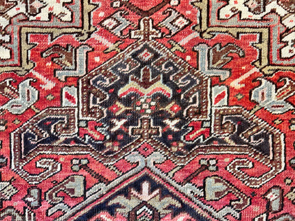 8'10"x11'8" Hand-Knotted 100% Wool Pile Herize Rug