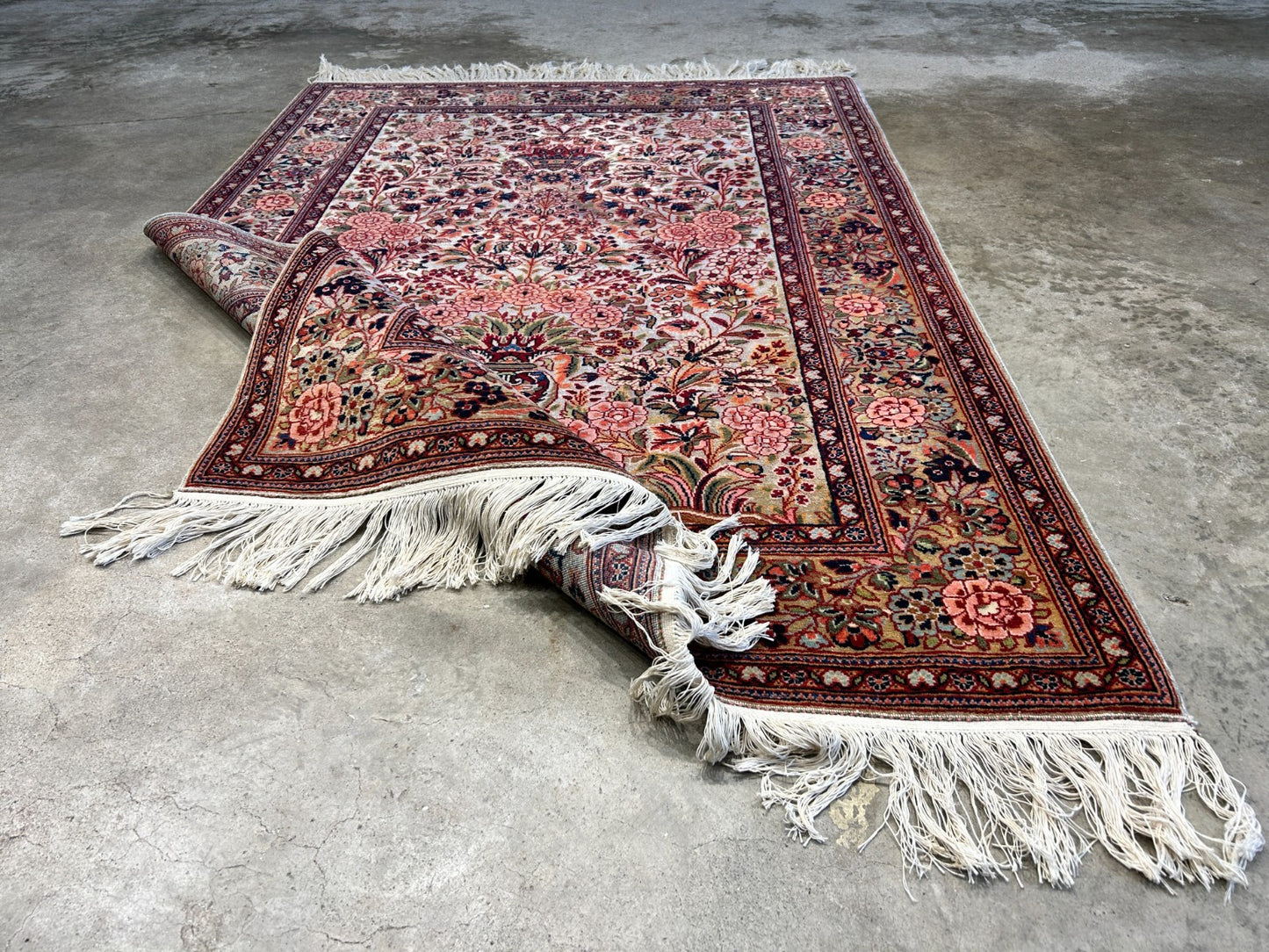 3'3"x5'4" Very Fine Hand-Knotted 100% Wool Pile Persiane Kashane Rug