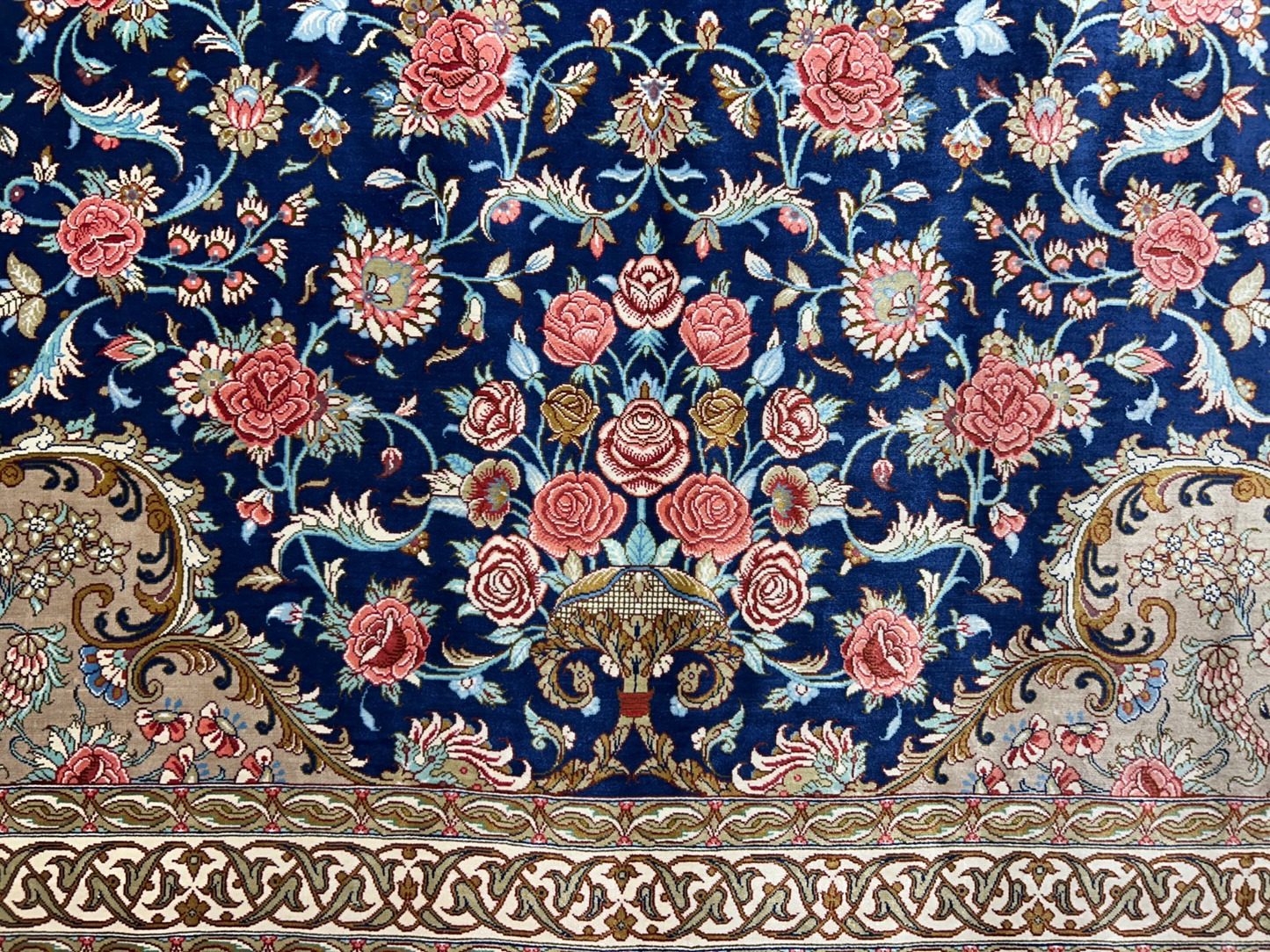 9'11"x13'6" Exquisite Signed Hand-Knotted 100% Silk Qume Rug