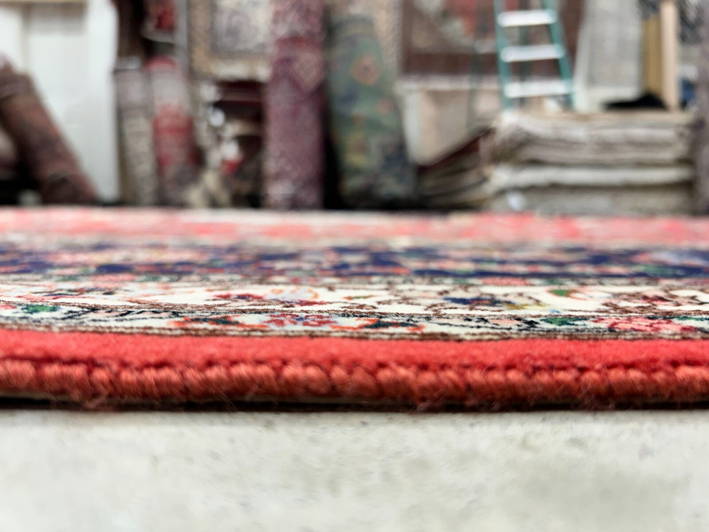 9'11"x12'10" Fine Hand-Knotted Wool & Silk Tabrize Rug