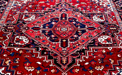 8'2" x 11'1'' Hand-Knotted 100% Wool Pile Herize Area Rug