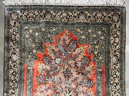 3'3"x5'7" Exquisite Fine Hand-Knotted 100% Silk Tree of Life Area Rug