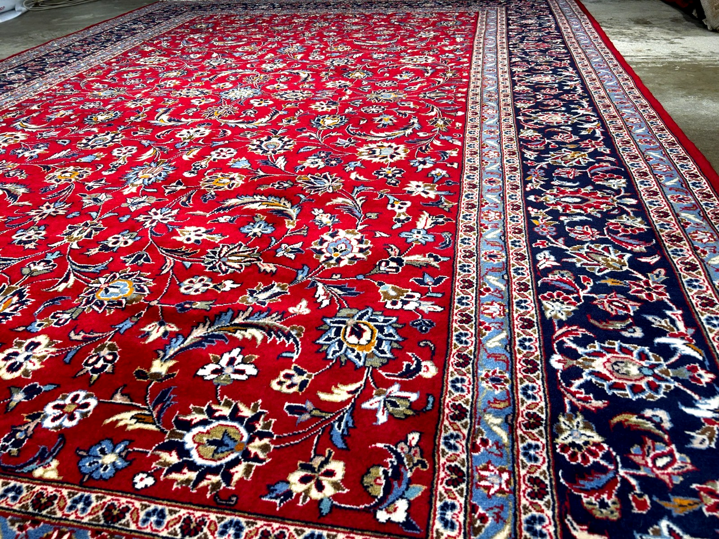 8'2"x12'1'' Fine Hand-Knotted Fine 100% Wool Pile  Kashane Area Rug